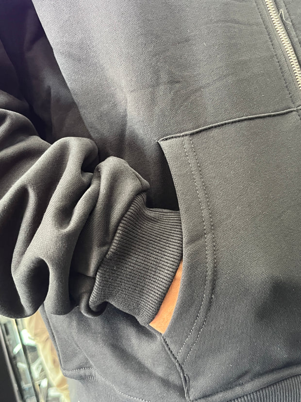 FELPA ZIP CAPPUCCIO NERA