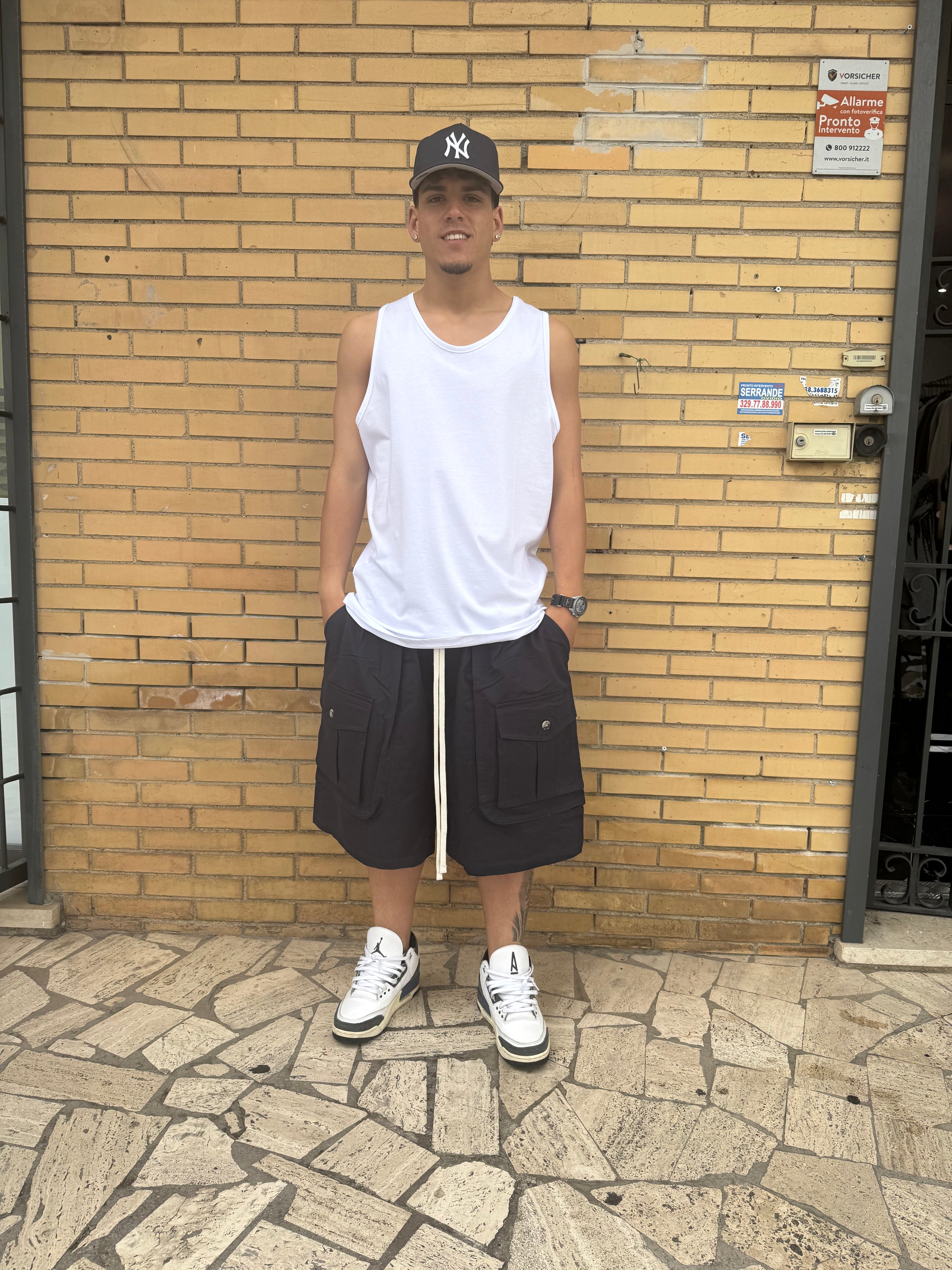 BERMUDA TASCA FRONTALE