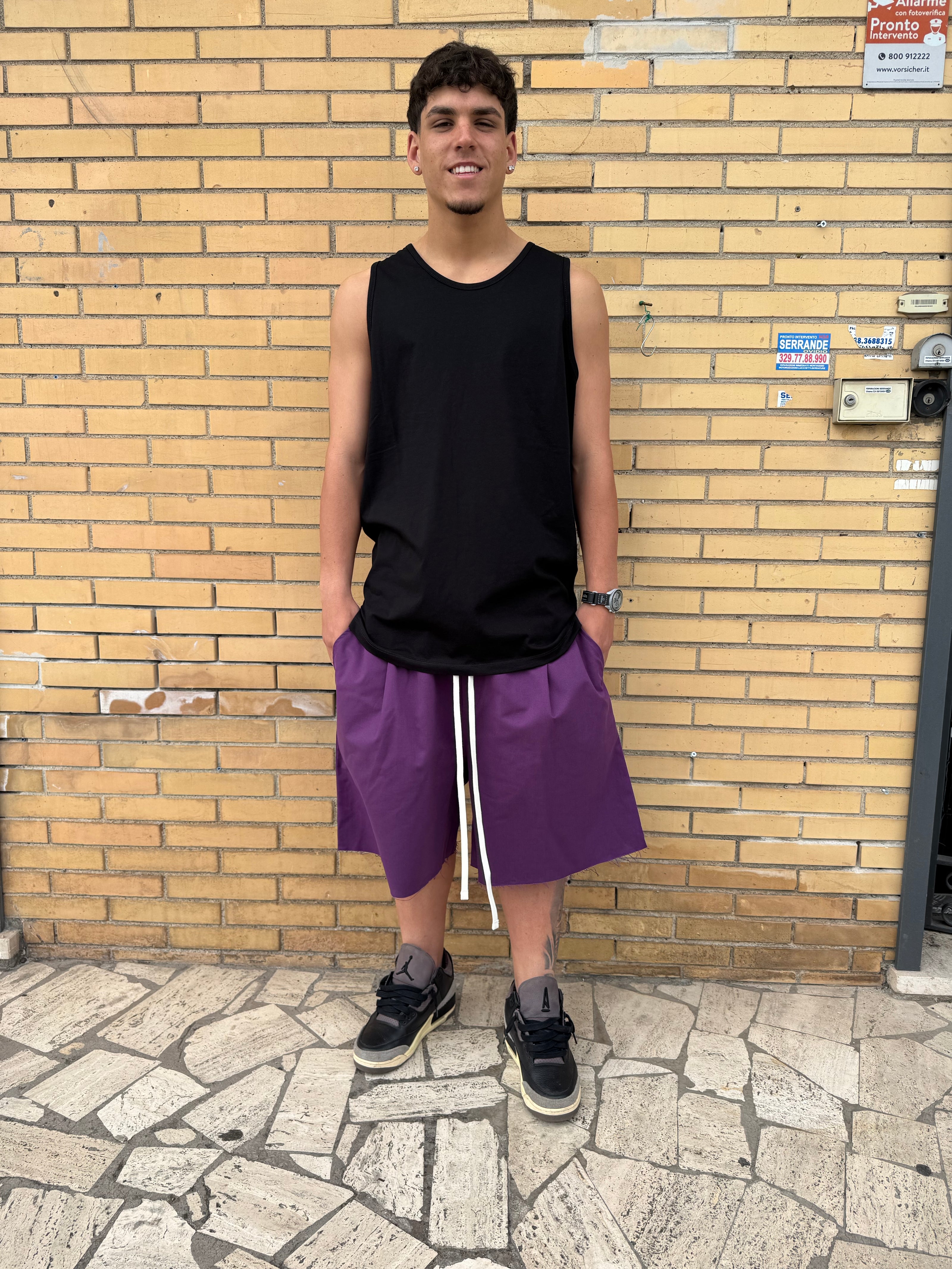 PANTALONCINO TAGLIO VIVO OVER