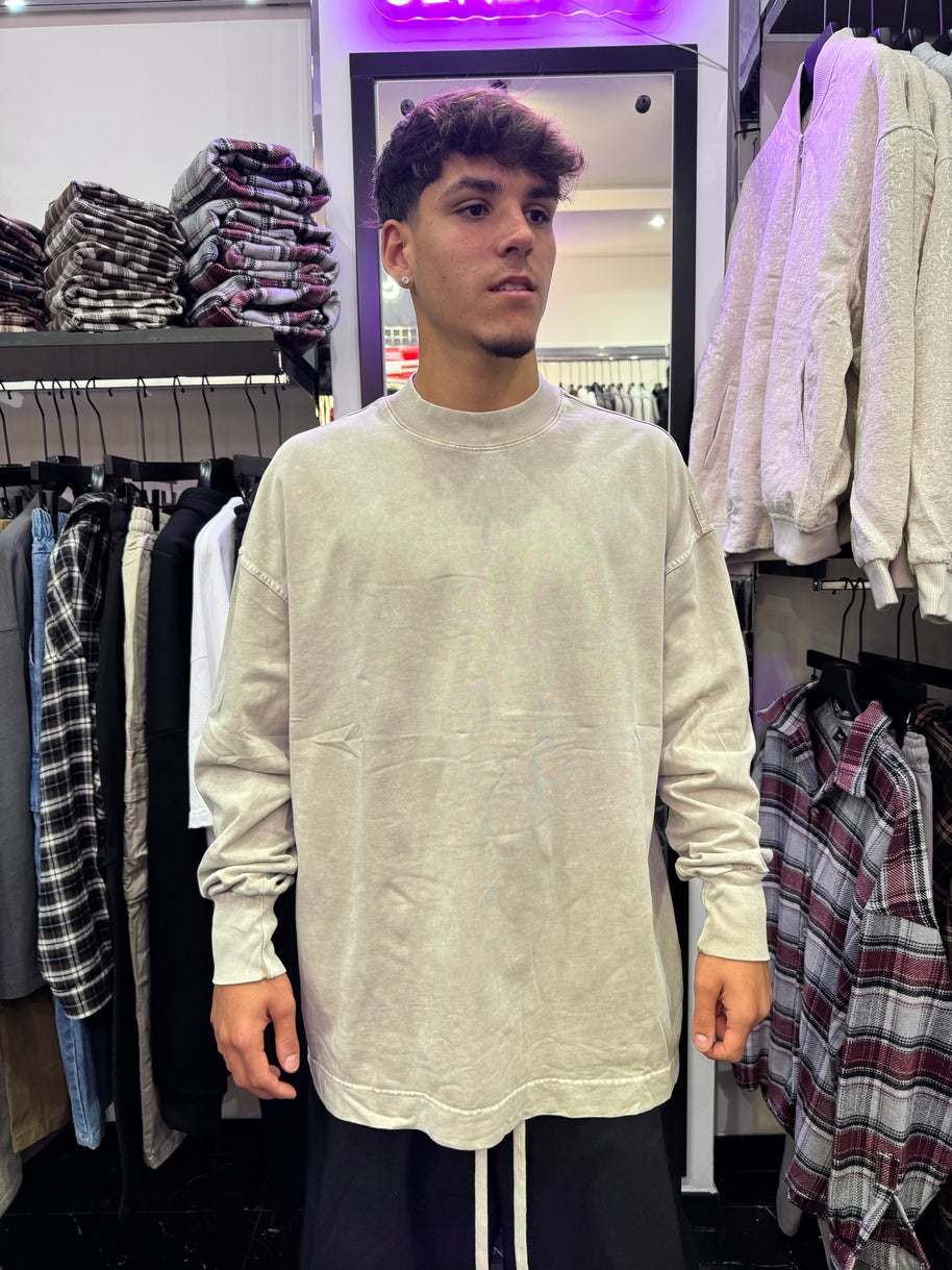 MAGLIETTONE SLAVATO OVER