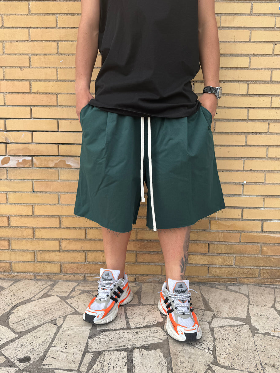 PANTALONCINO TAGLIO VIVO OVER