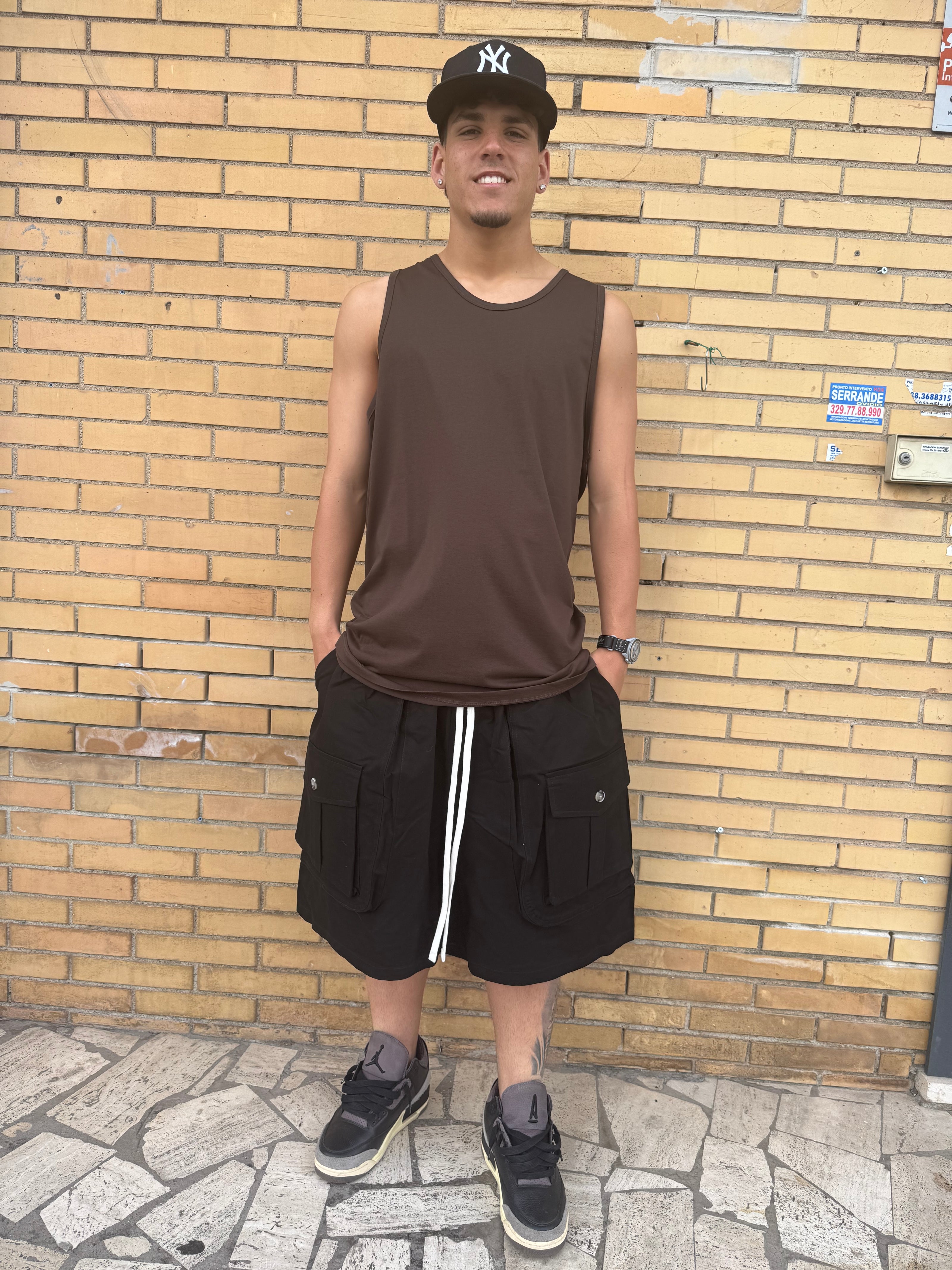 BERMUDA TASCA FRONTALE