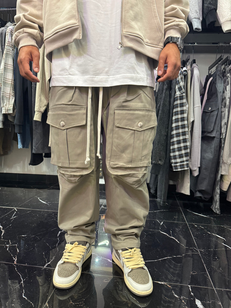 CARGO FRONTALE CON BOTTONE BEIGE