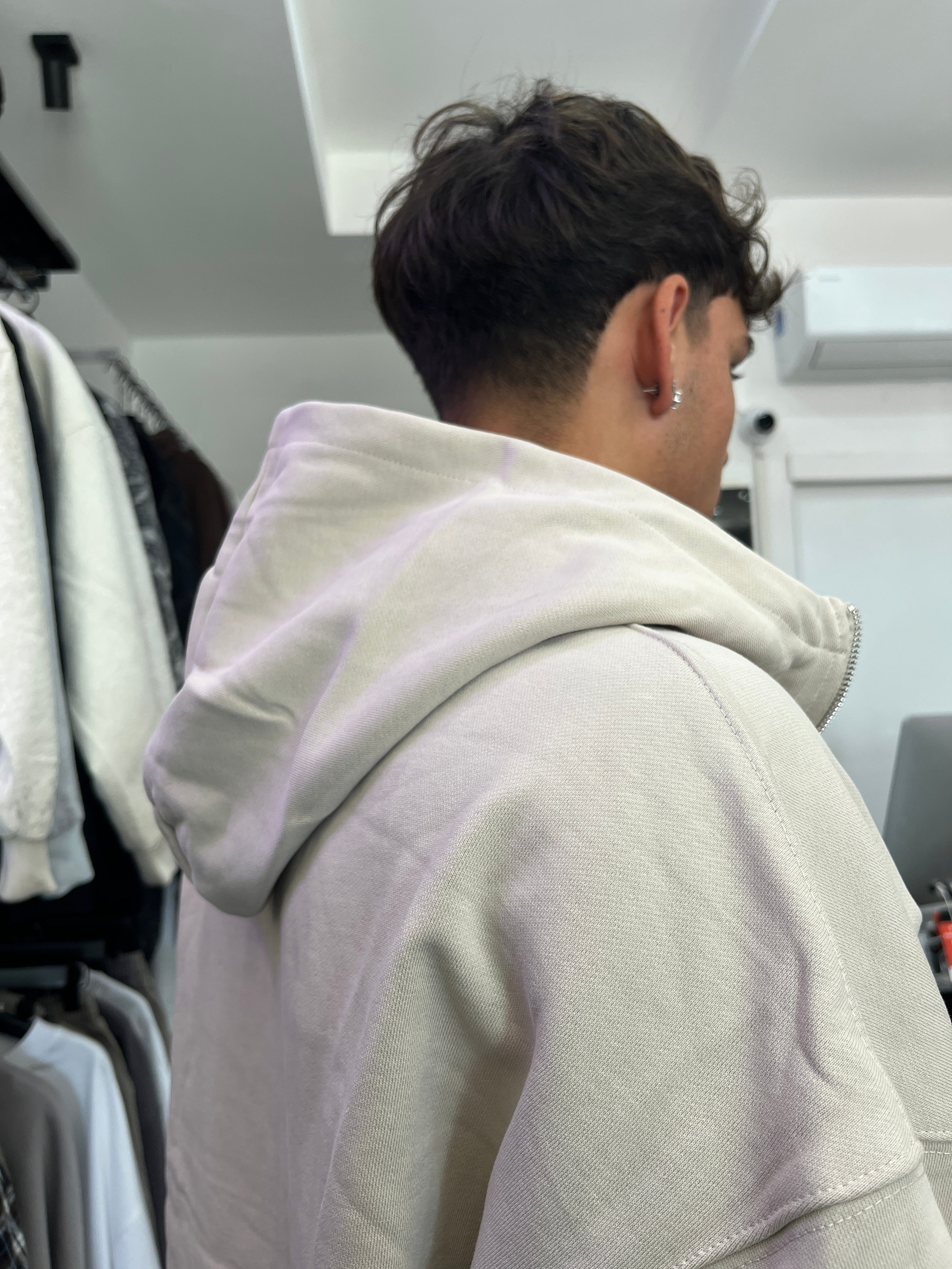 FELPA ZIP CAPPUCCIO BEIGE