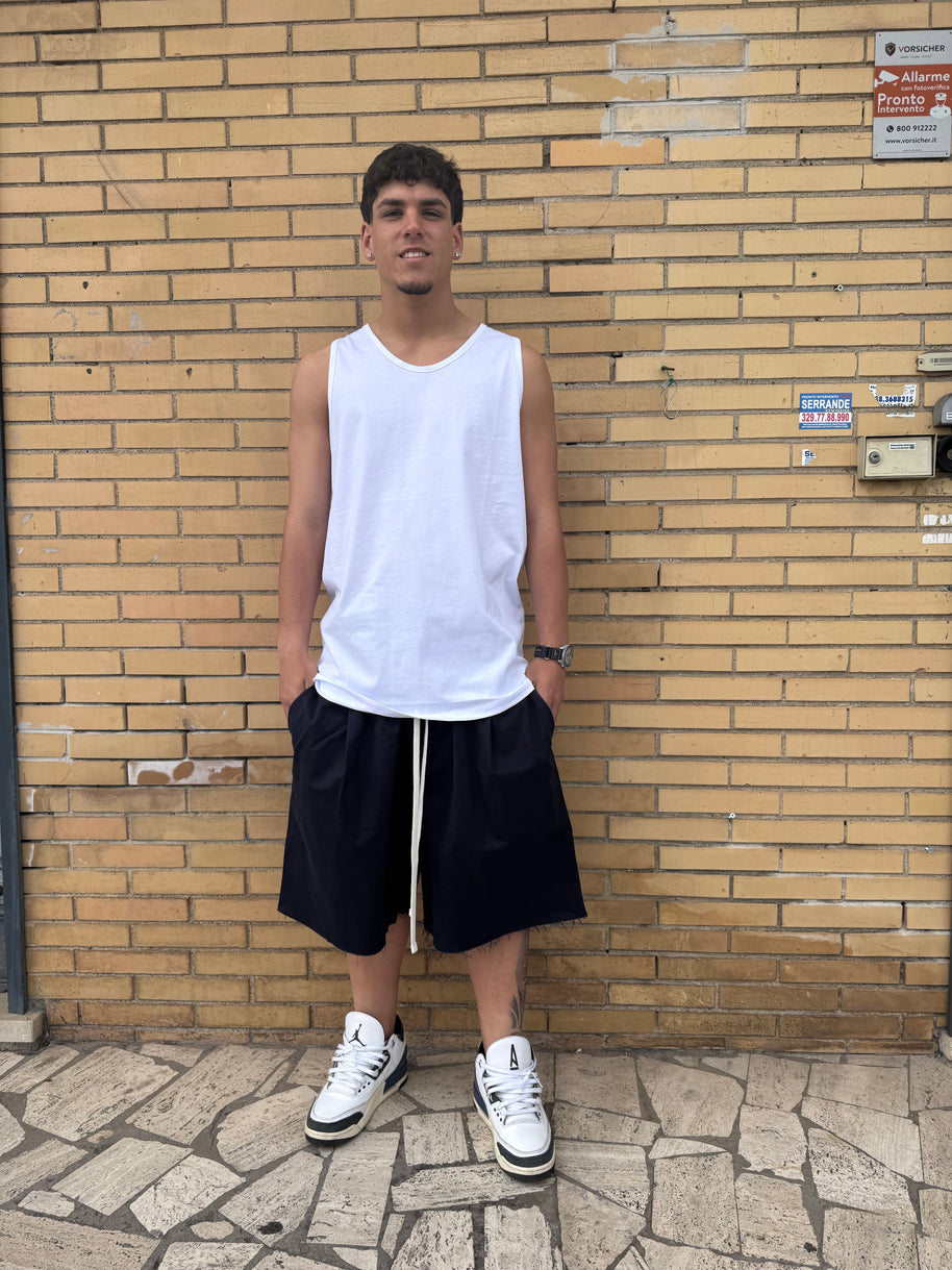 PANTALONCINO TAGLIO VIVO OVER