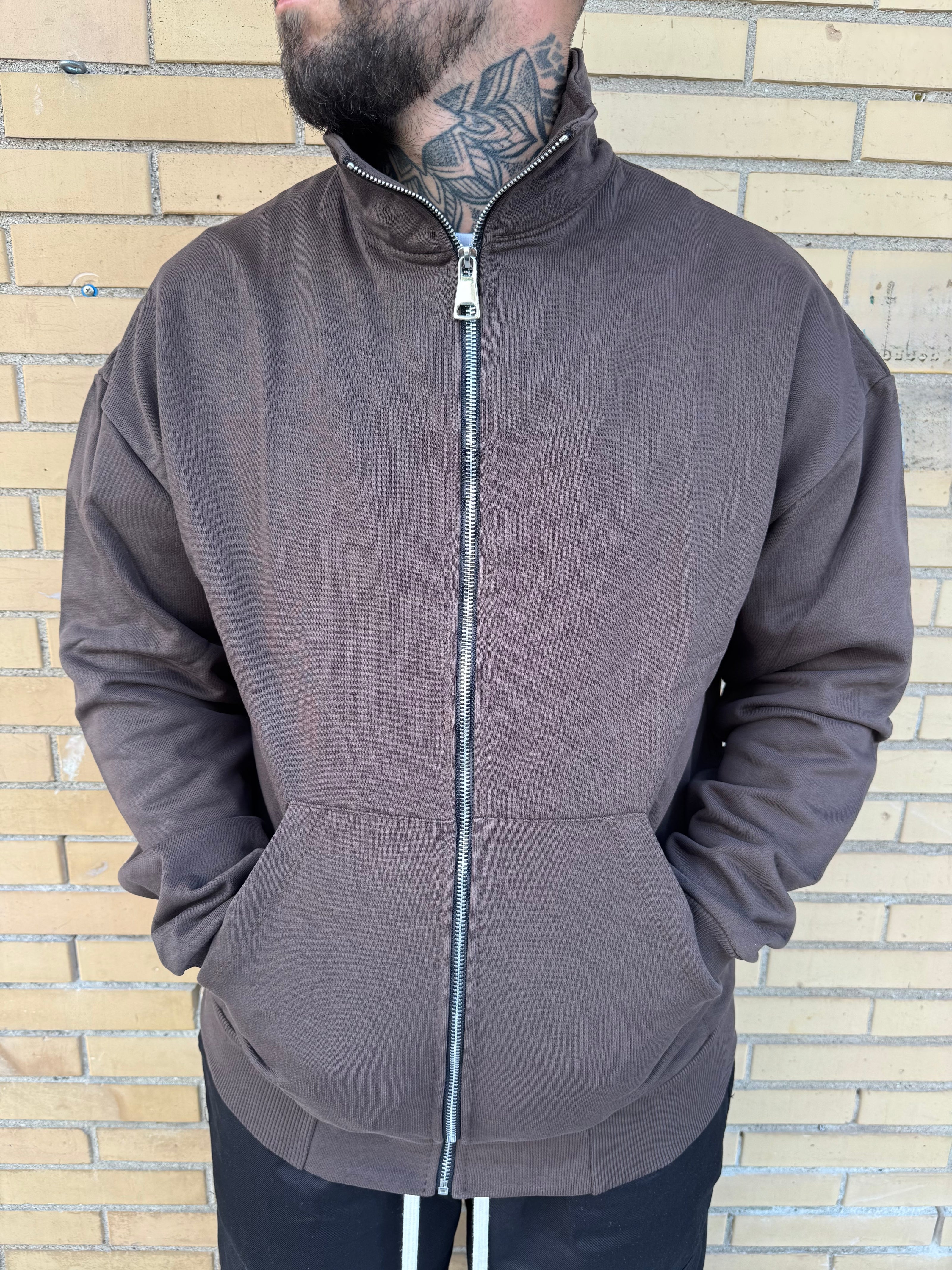 FELPA ZIP MARRONE