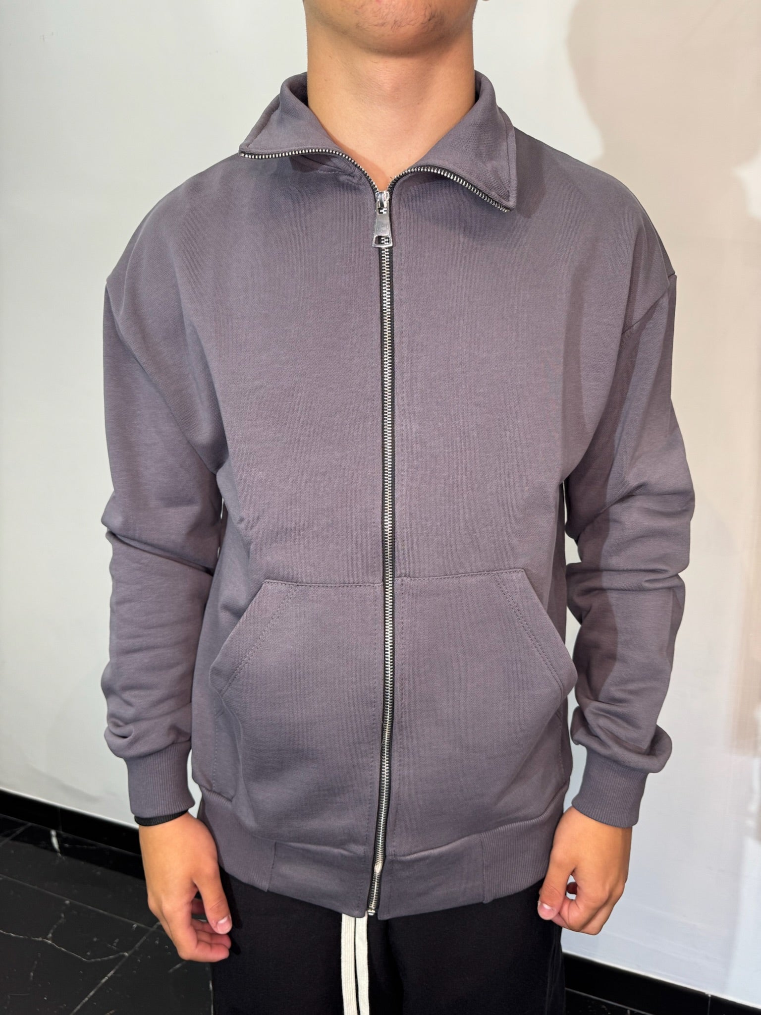 FELPA CON ZIP GRIGIA SCURA