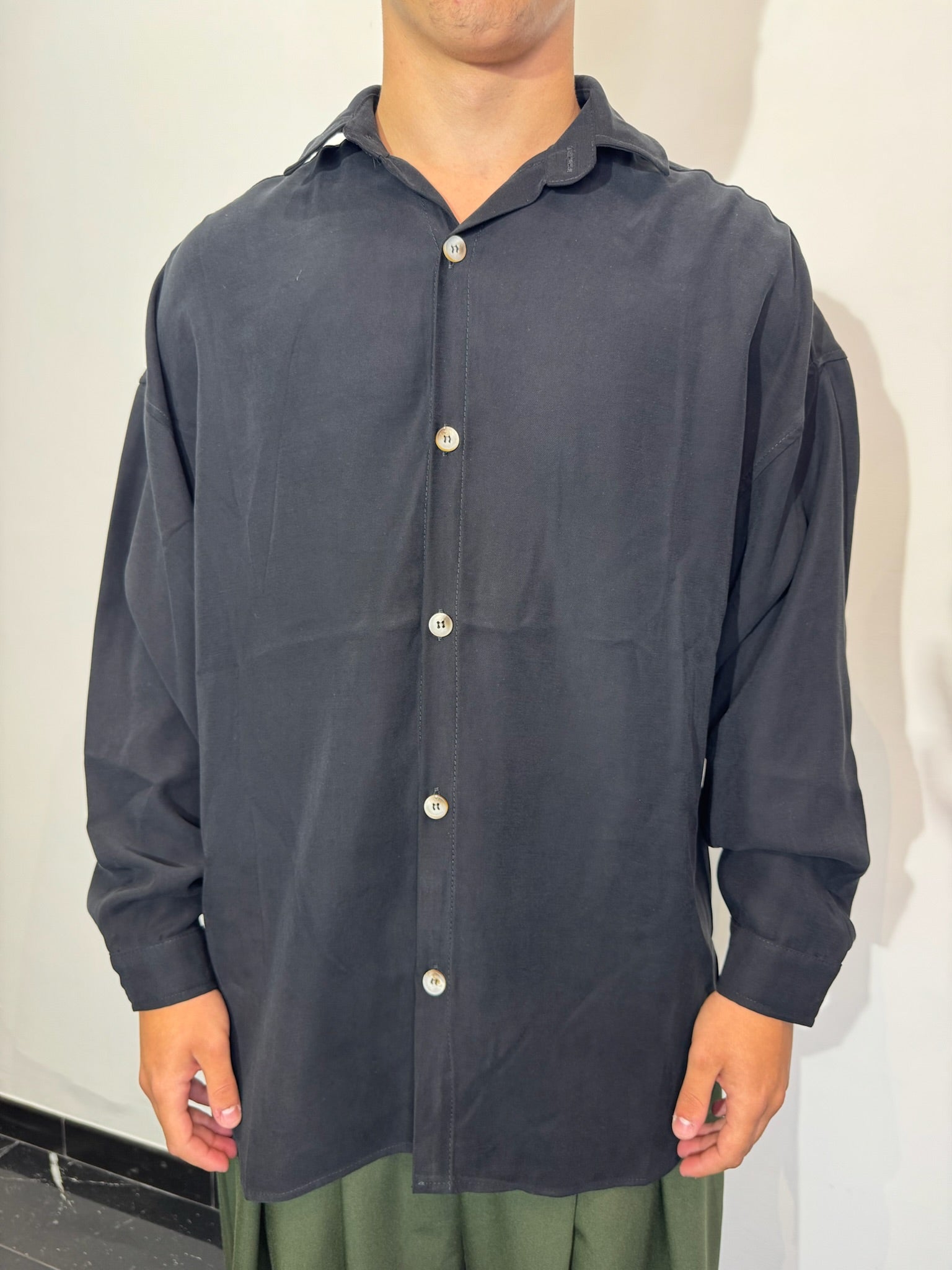 CAMICIA BASIC NERA