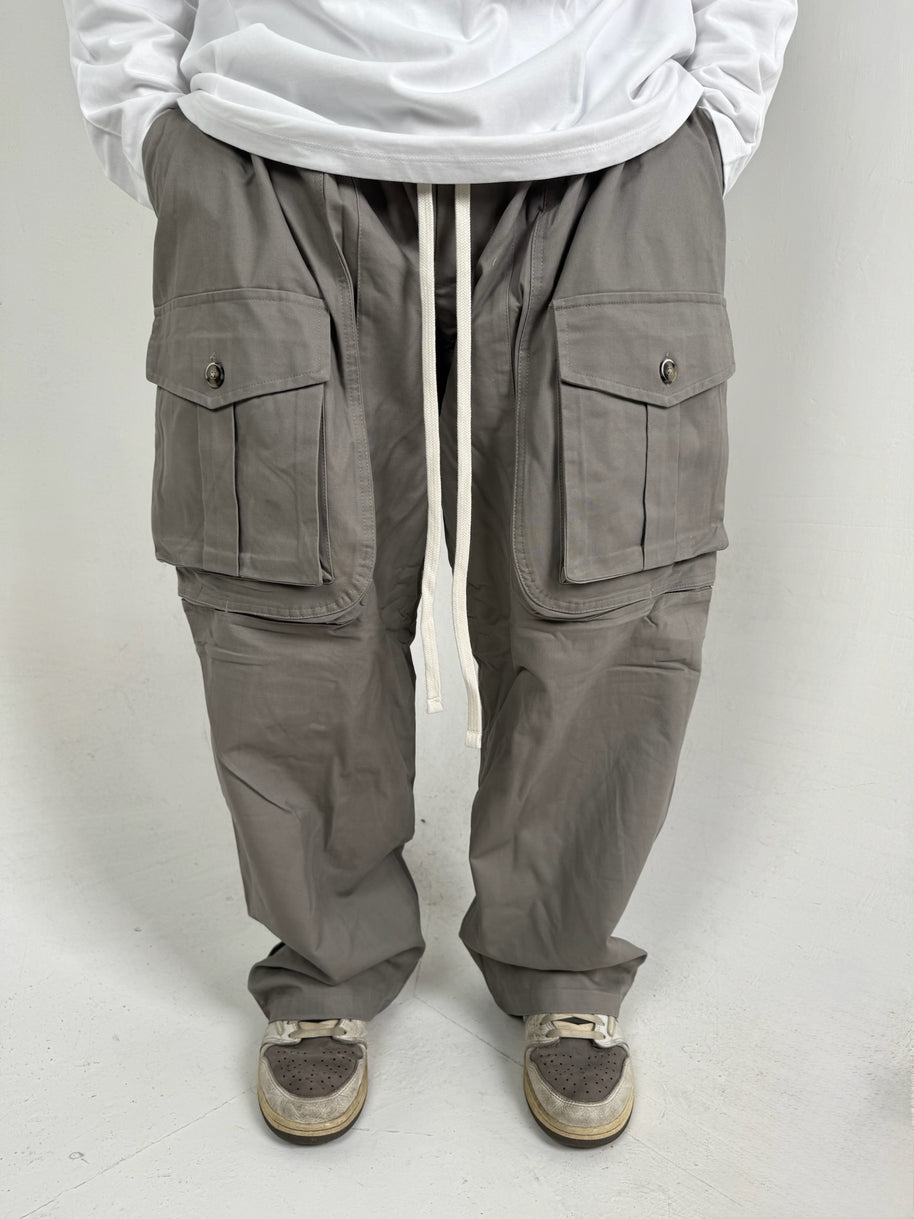 PANTALONI TASCHE FRONTALI CON BOTTONE FANGO