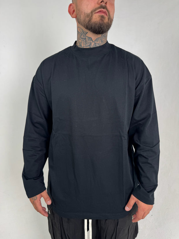 T-SHIRT NERA MANICHE LUNGHE